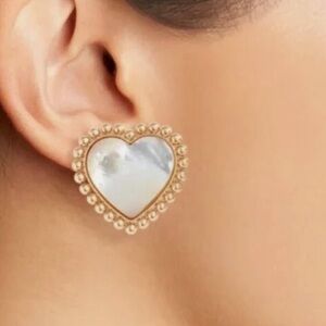 NWT Tory Burch Gold Heart-Shaped mother of pearl Earrings
